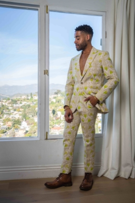 Oasis Lotus Suit 